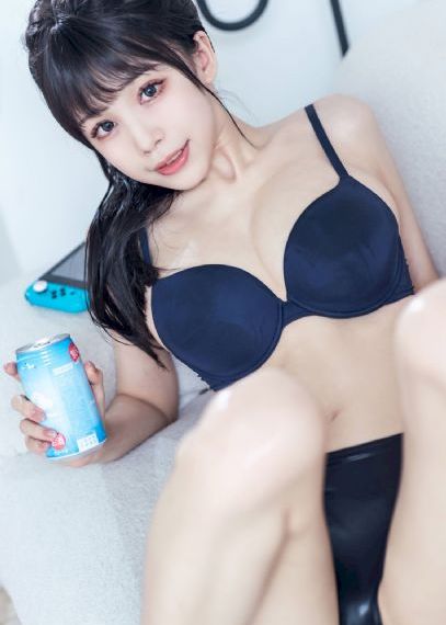 美女邻居在线观看